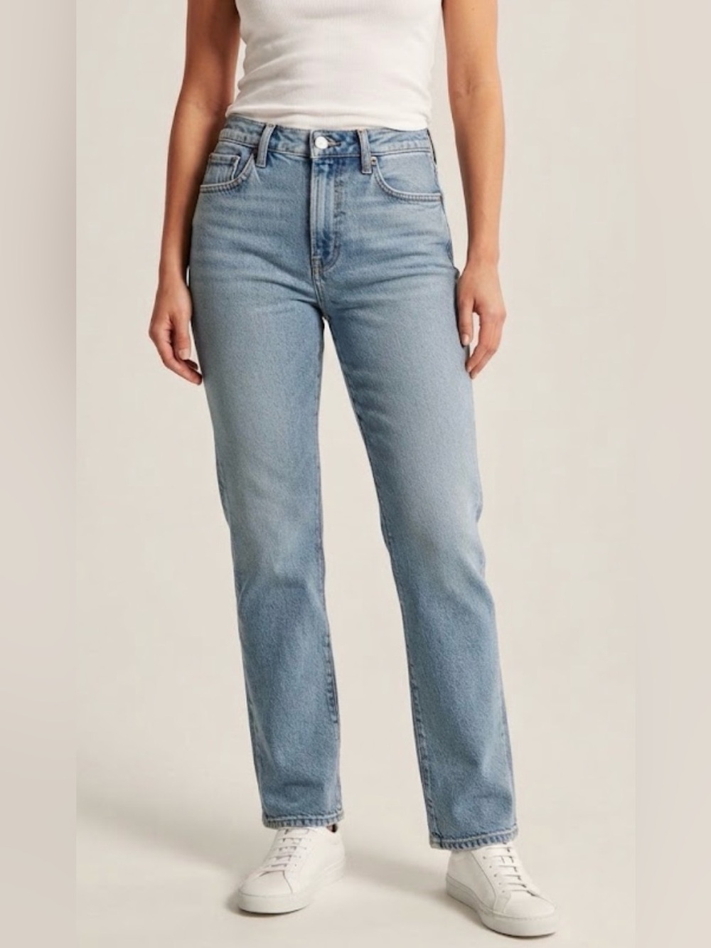 ❤️Abercrombie & Fitch Mid-rise Straight Leg Jeans